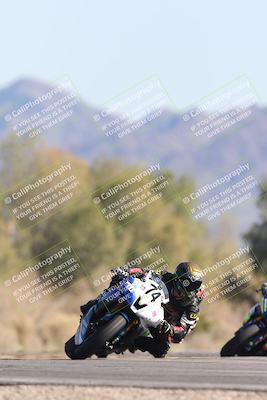 media/Jan-17-2026-CVMA (Sat) [[ab348a895b]]/Race 4-Formula Middleweight/